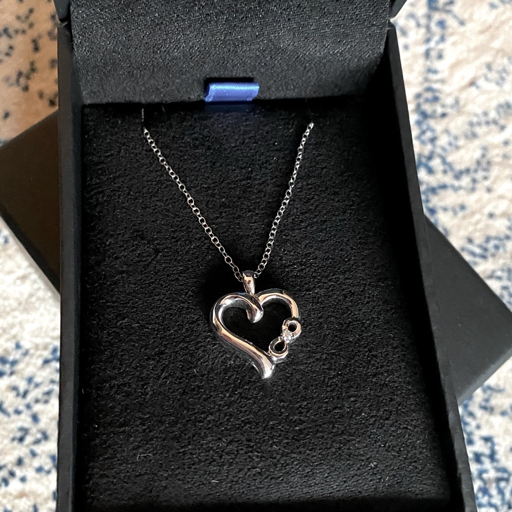 925 Sterling Silver “Infinite Love” necklace